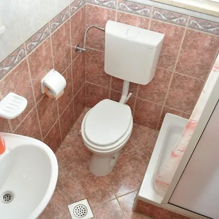 Ivi Appartement Makarska